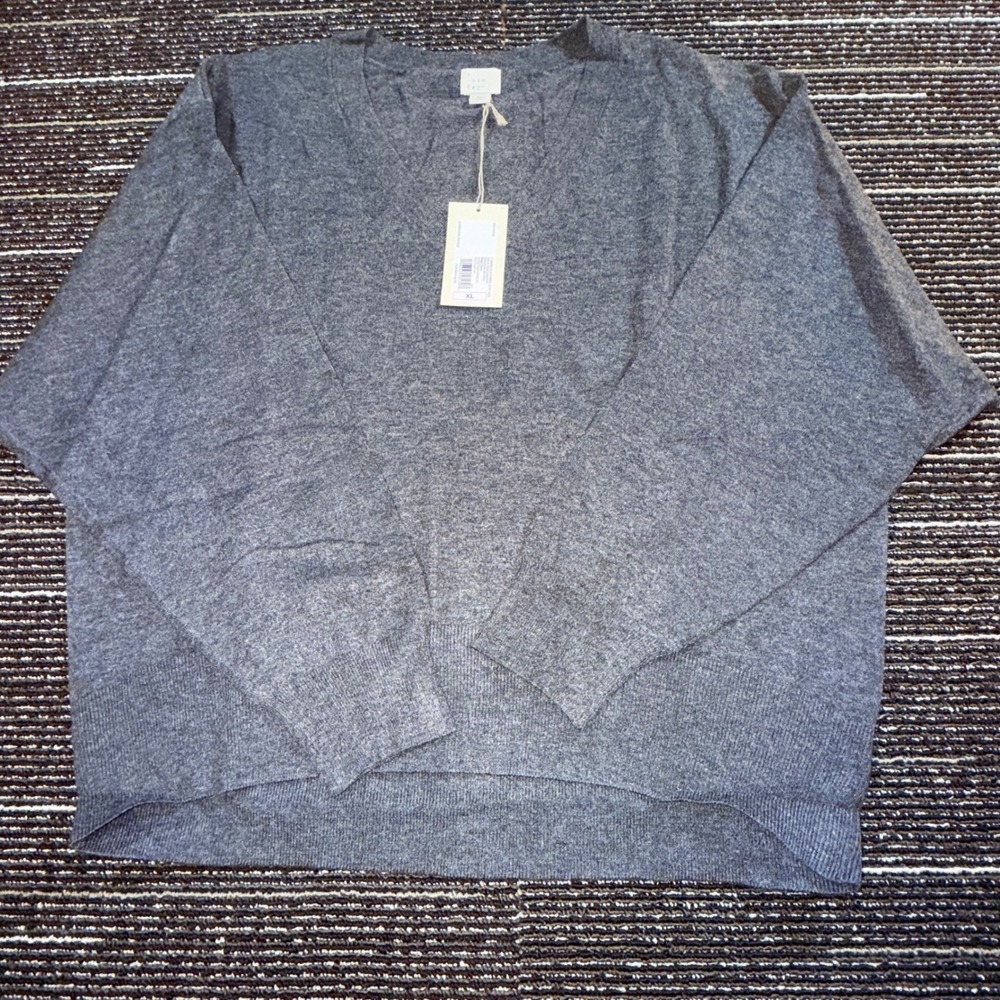 A New Day V-Neck Sweater Women XL NEW Charcoal Grey Relaxed Knit Pullover